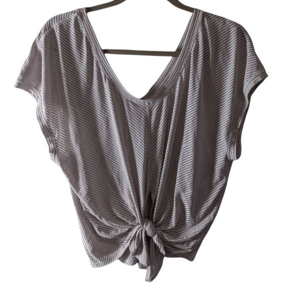 LULULEMON ATHLETICA Ahead By Miles Short Sleeve In Petals Size Medium - Picture 4 of 6